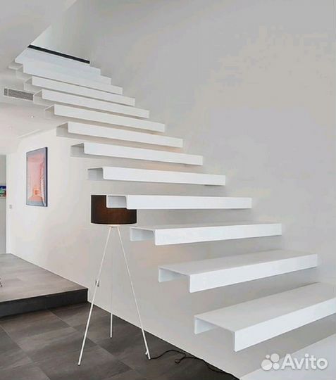 Лестницы и консольные этожи из металла на заказ