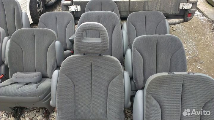 Сиденья для Chrysler Voyager и Dodge Caravan