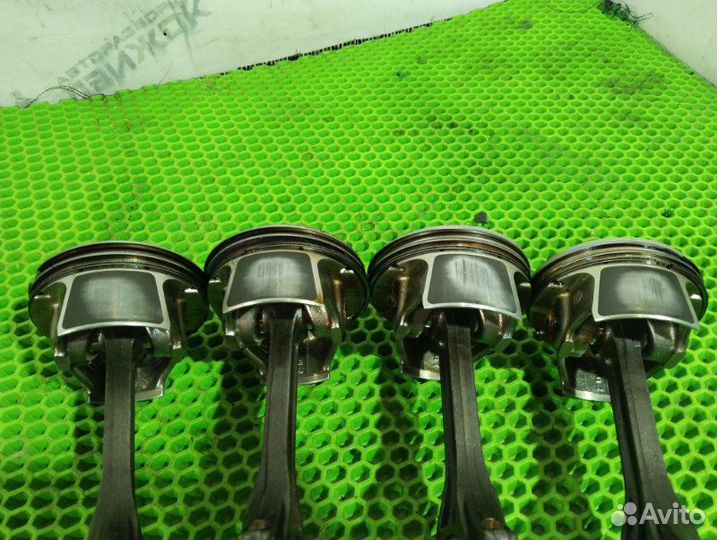 Поршень с шатуном Лада Гранта 1.6 11186 (87 лс)