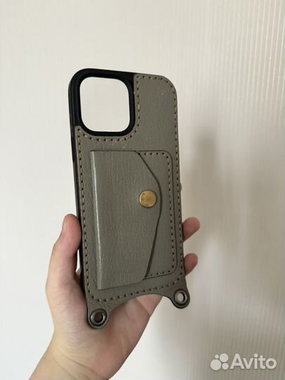 Чехол на iPhone 13 pro max кожаный на ремешке