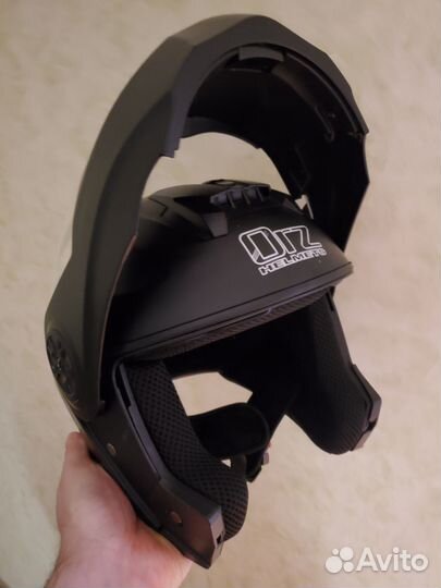 Шлем для мопеда