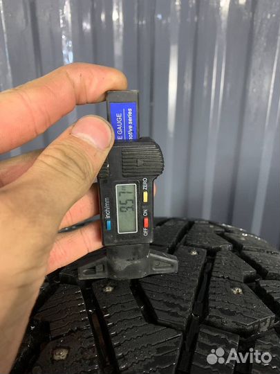 Pirelli Ice Zero 235/60 R18 107H