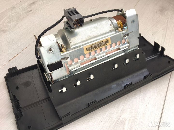 Подушка безопасности пассажирская Ford Mustang