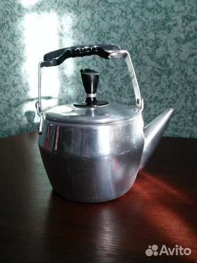 Чайники, чайный сервиз