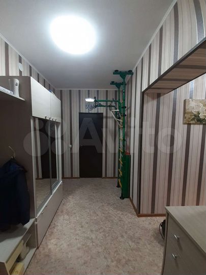 2-к. квартира, 67,3 м², 1/4 эт.