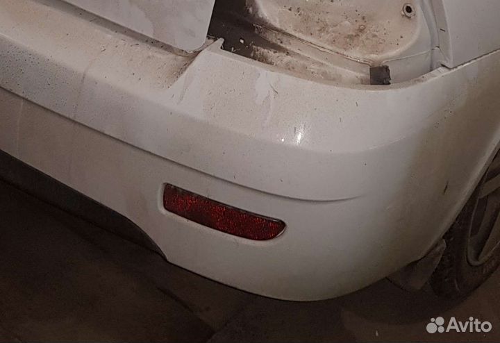 Задний бампер приора 1 белое облако завод
