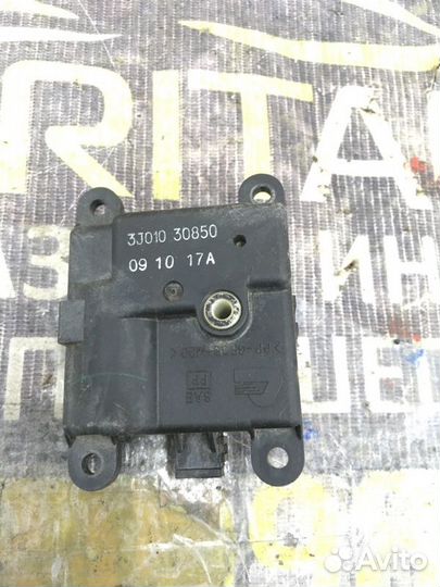 Сервопривод заслонок печки Nissan Qashqai J10 1.6