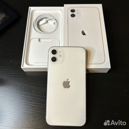 iPhone 11, 64 ГБ