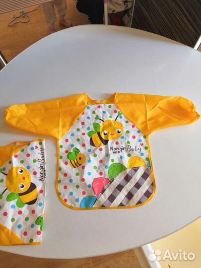 Нагрудник для кормления