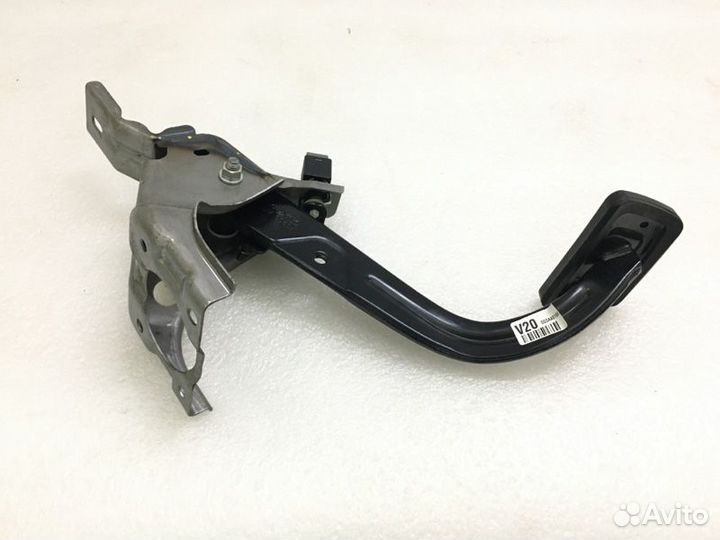 Педаль тормоза Kia Rio X-line G4FG 2020