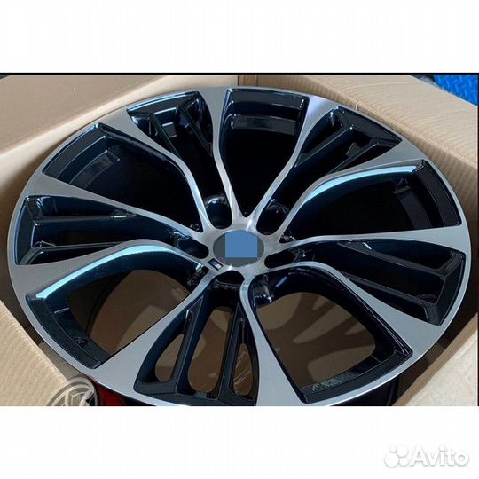 Диски R20 на BMW 599 М стиль