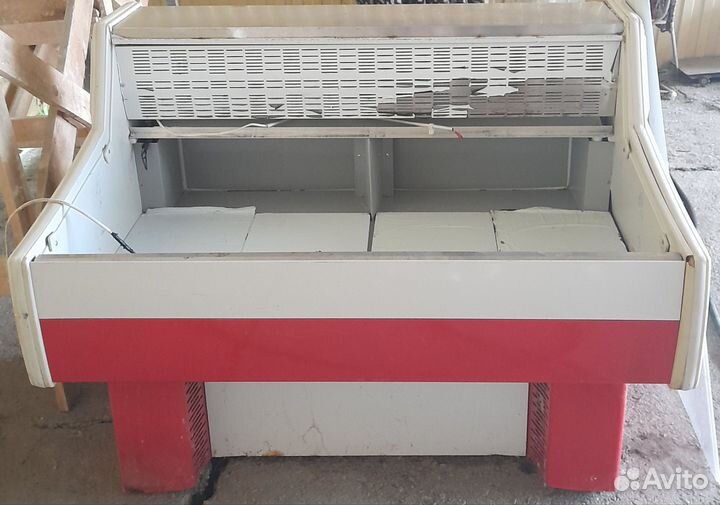 Холодильник витрина