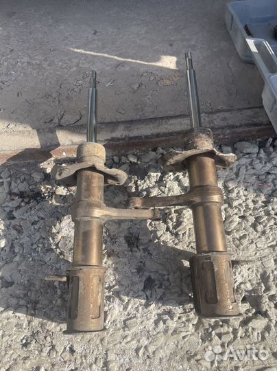 Стойки с занижением priora Астон -70