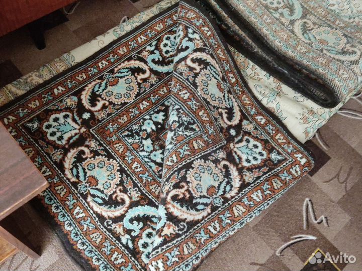 Ковер шерстяной 2 на 3 со стены