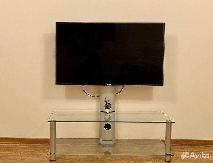 Подставка для телевизора диагональю 37-55 дюймов