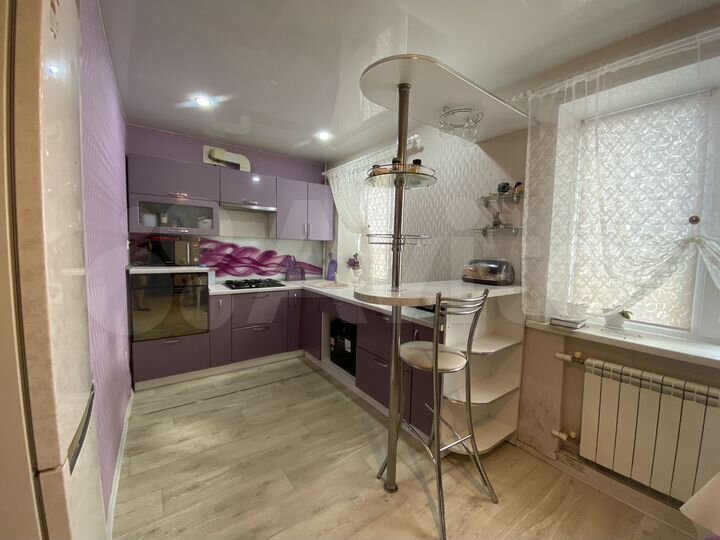 3-к. квартира, 63 м², 3/5 эт.
