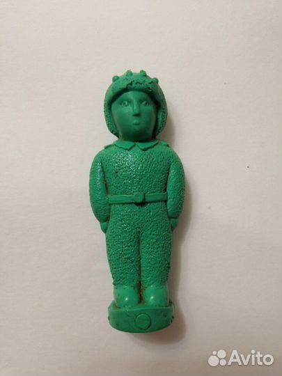 Редкий солдатик танкист. Литая резина СССР