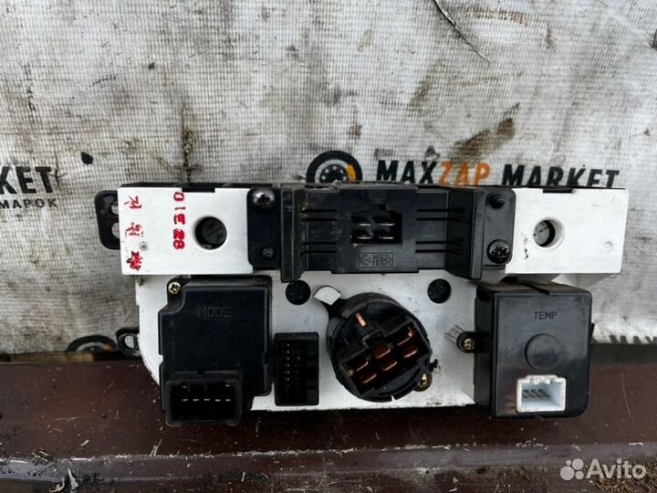 Блок управления климат-контролем Kia Sportage 2002