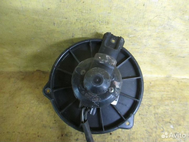 Мотор печки 87103-17010, 87103-42010 на Toyota Rau