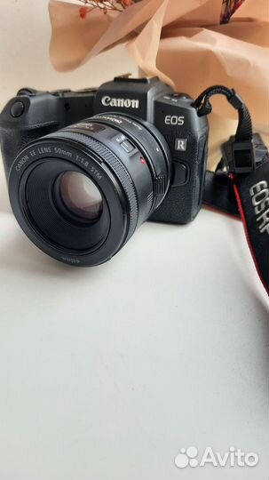 Фотоаппарат беззеркальный Canon EOS RP