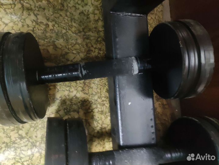 Скамья для Дима лежа + гантели