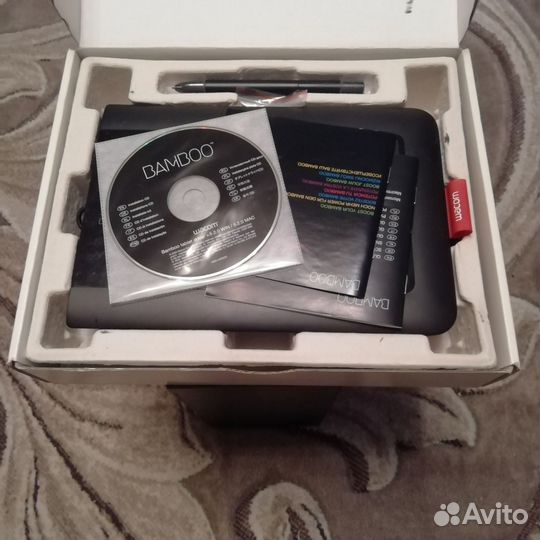 Графический планшет Wacom Bomboo