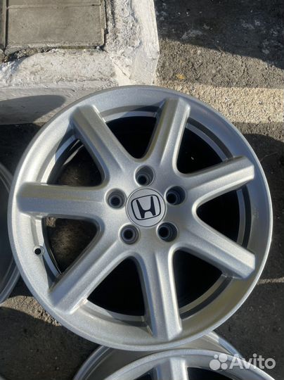 Диски R17 5x114,3 Honda original