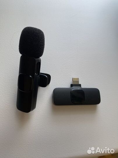 Петличный микрофон для iPhone