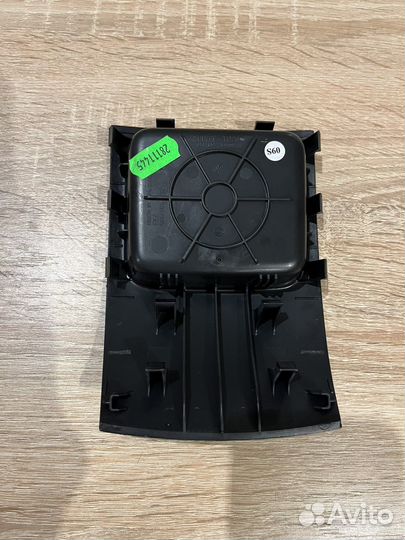 Заглушка подлокотника VW Polo Sedan