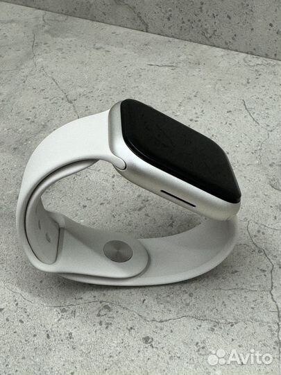 Apple Watch series 8 45 мм