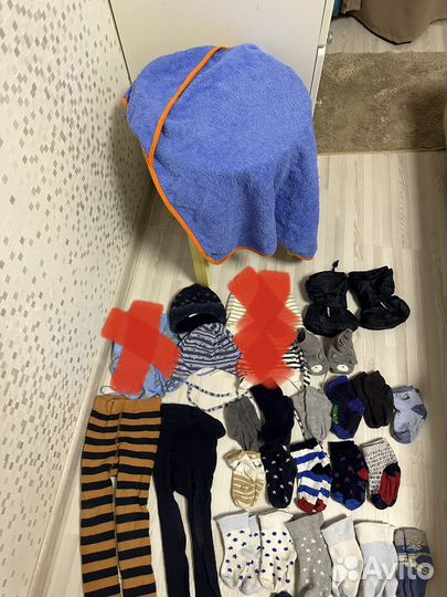 Шапочки, носочки, полотенце, варежки