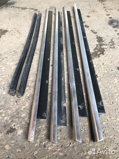 Уплотнители стекол Ауди А8 Д3/лонг/ хром