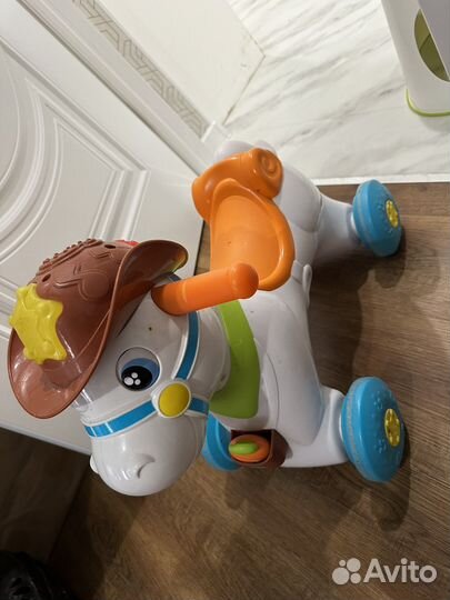Логадь качалка на косесиках chicco baby rodeo