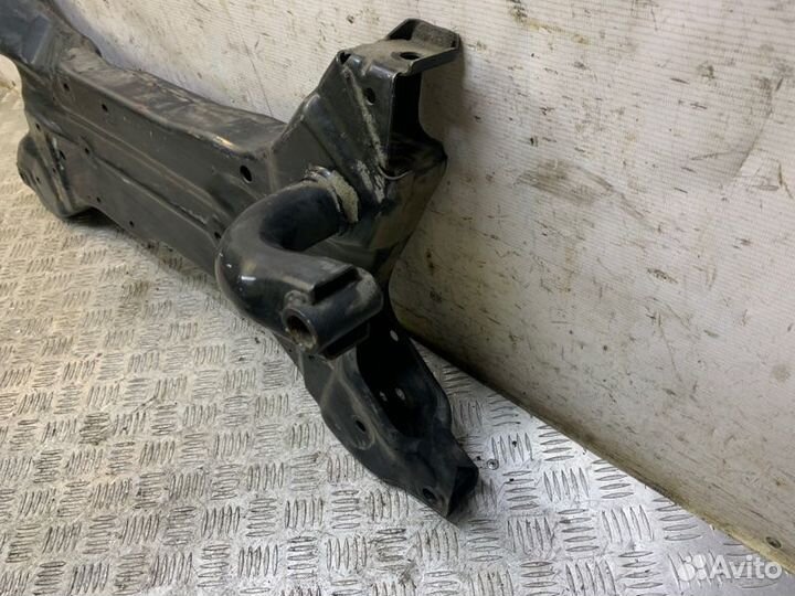 Балка подмоторная Mitsubishi Outlander CW 4B12