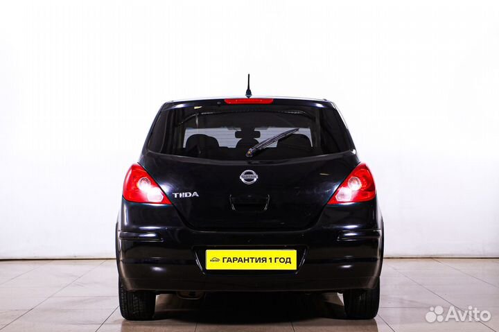 Nissan Tiida 1.6 AT, 2011, 188 900 км