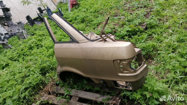 Крыло левое заднее седан Ауди 80 В3