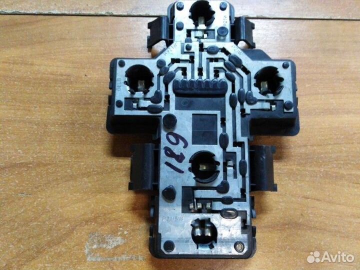 Плата заднего фонаря прав Skoda Felicia 1998