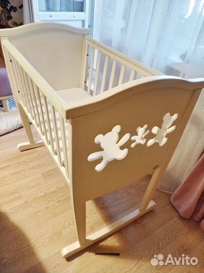 Детская кроватка Bambolina