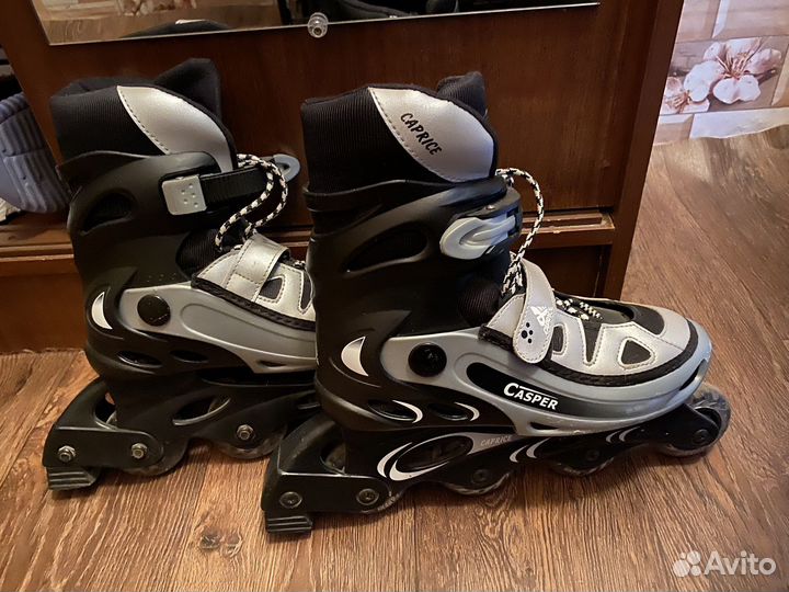 Роликовые коньки