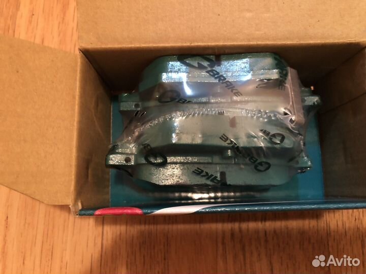 Продам передние и задние тормозные колодки brake