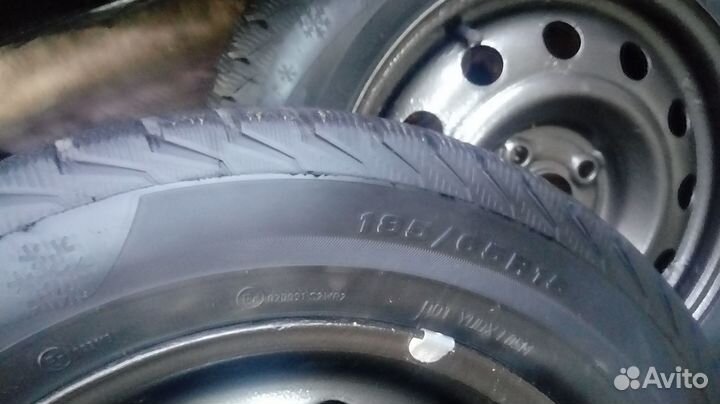 Комплект зимний хёндай салярис рио 185/65 R15