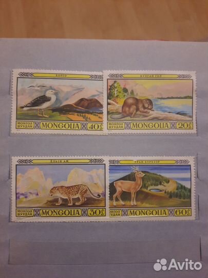 Почтовые коллекционные марки разных стран