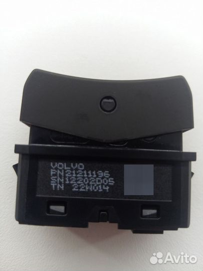 Кнопка освещения салона Volvo 21211196