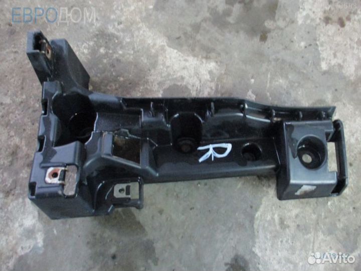Крепление / кронштейн бампера заднее правое BMW E70 LCI s1078162