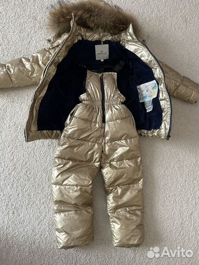 Зимний комбинезон для девочки moncler