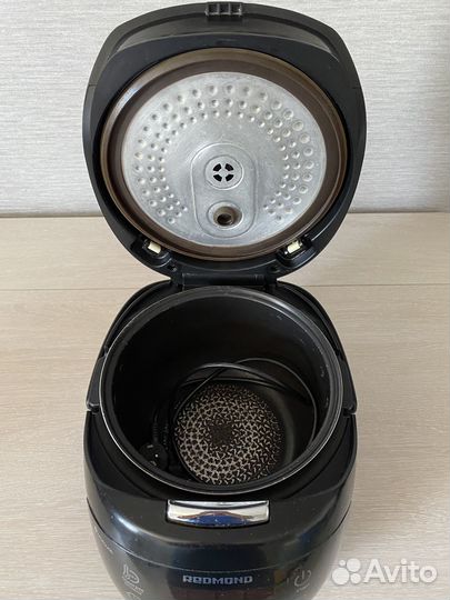 Мультиварка redmond rmc m90