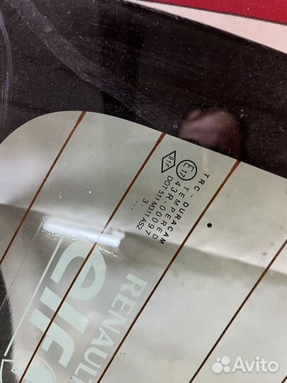 Рено логан заднее стекло