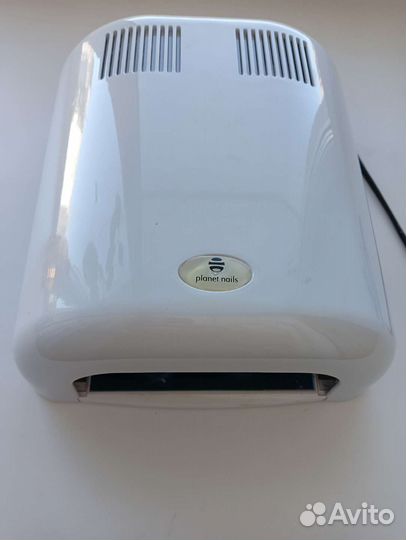 Уф лампа для ногтей