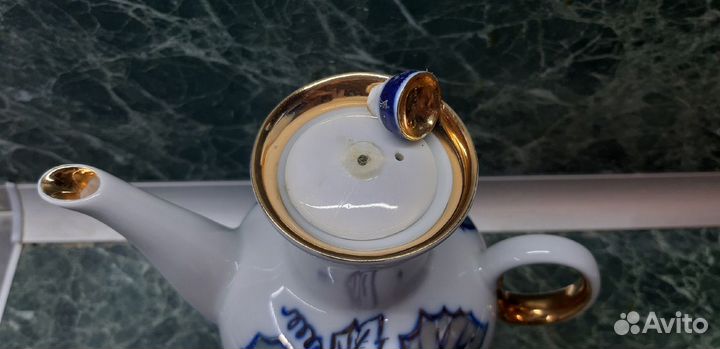 Предметы от кофейного сервиза лфз «Виноград»