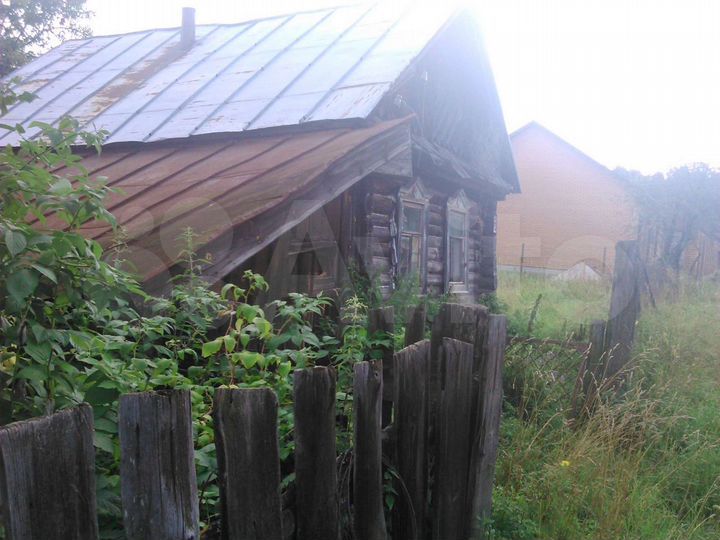 Дом 35 м² на участке 7,5 сот.